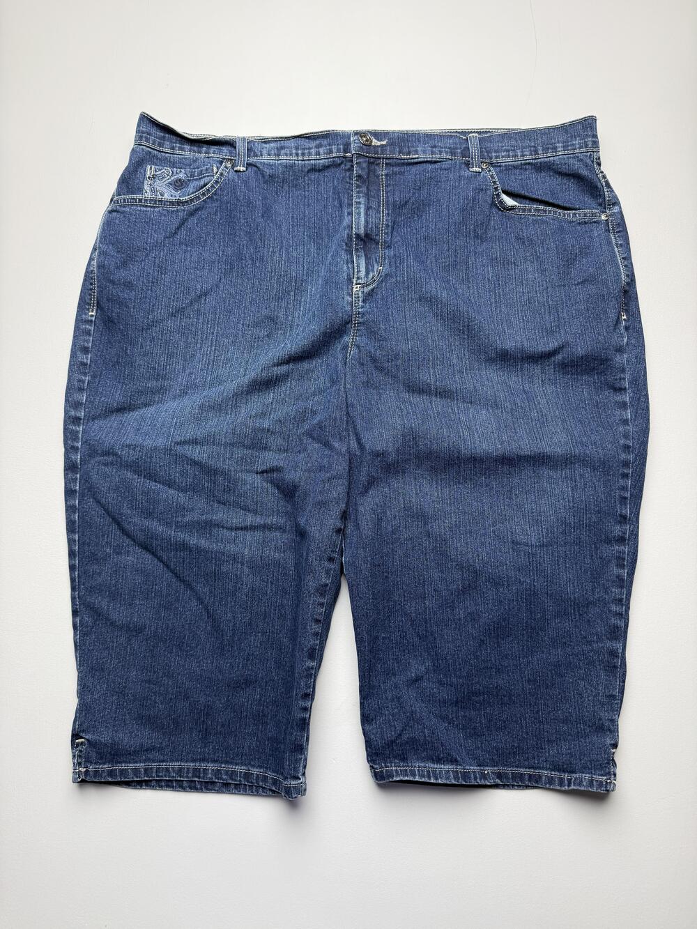 Gloria Vanderbilt Bermuda Shorts Womens 20W Denim Embroidered Long Amanda